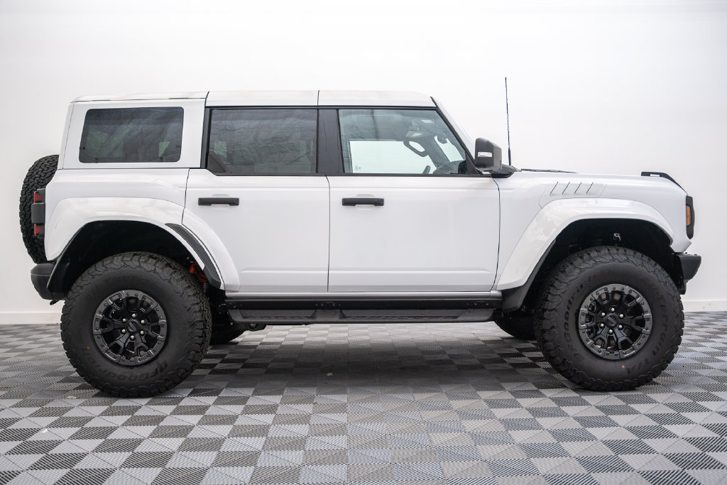 New 2026 Ford Bronco Raptor AWD/4WD image 4