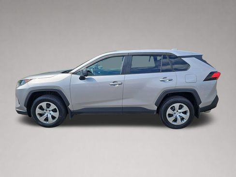 Used 2022 Toyota RAV4 LE AWD/4WD image 7