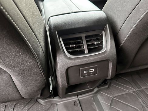 Certified 2025 Chevrolet Blazer LT w/ Convenience Package image 11