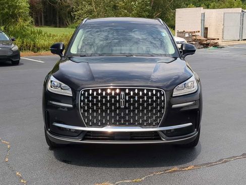 Used 2023 Lincoln Corsair Reserve w/ Equipment Group 201A FWD image 3