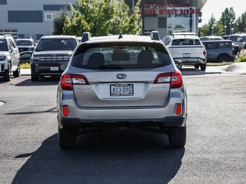 Used 2016 Subaru Outback 2.5i Premium AWD/4WD image 4