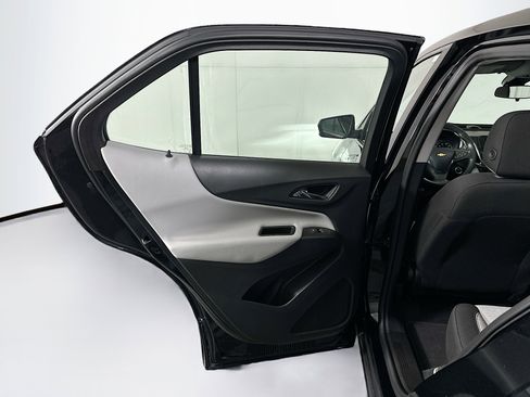 Used 2024 Chevrolet Equinox LS FWD image 24