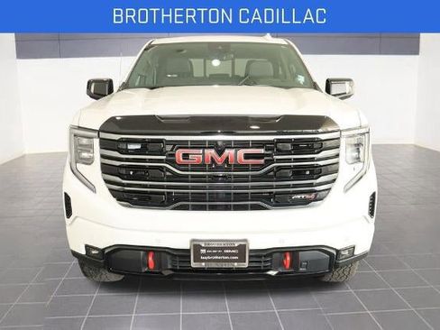 Certified 2025 GMC Sierra 1500 AT4 w/ AT4 Premium Package image 13