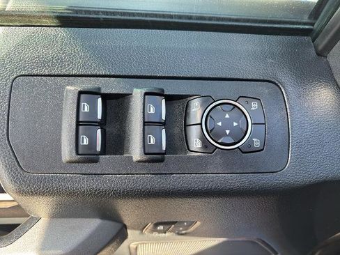 Certified 2020 Ford F150 Raptor w/ Equipment Group 802A Luxury image 18