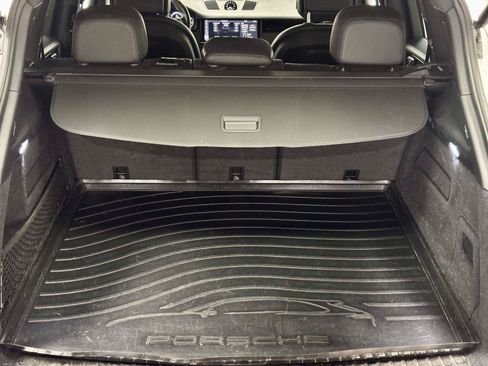 Used 2019 Porsche Cayenne E-Hybrid AWD/4WD image 37