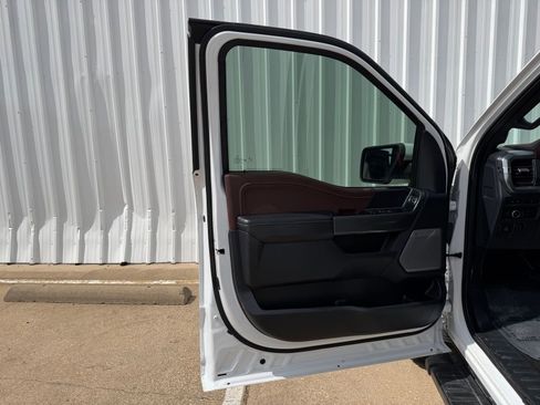 Used 2022 Ford F150 Lariat AWD/4WD image 21