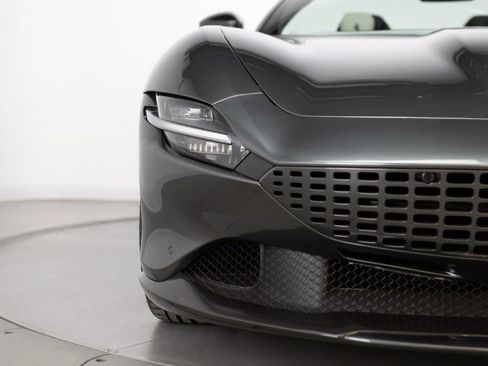 Used 2024 Ferrari Roma Spider image 26