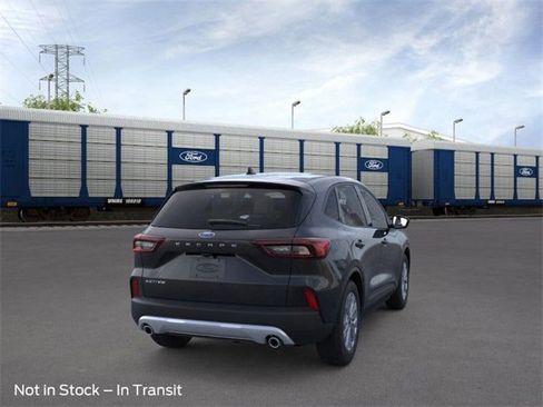 New 2026 Ford Escape Active image 8
