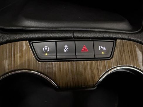 Used 2023 GMC Acadia SLE w/ Driver Convenience Package AWD/4WD image 74