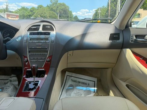 Used 2009 Lexus ES 350 w/ Premium Pkg Plus FWD image 24