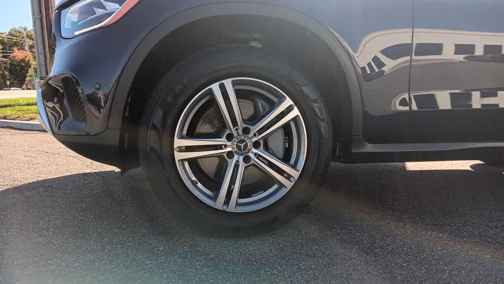 Used 2021 Mercedes-Benz GLC 300 4MATIC image 10