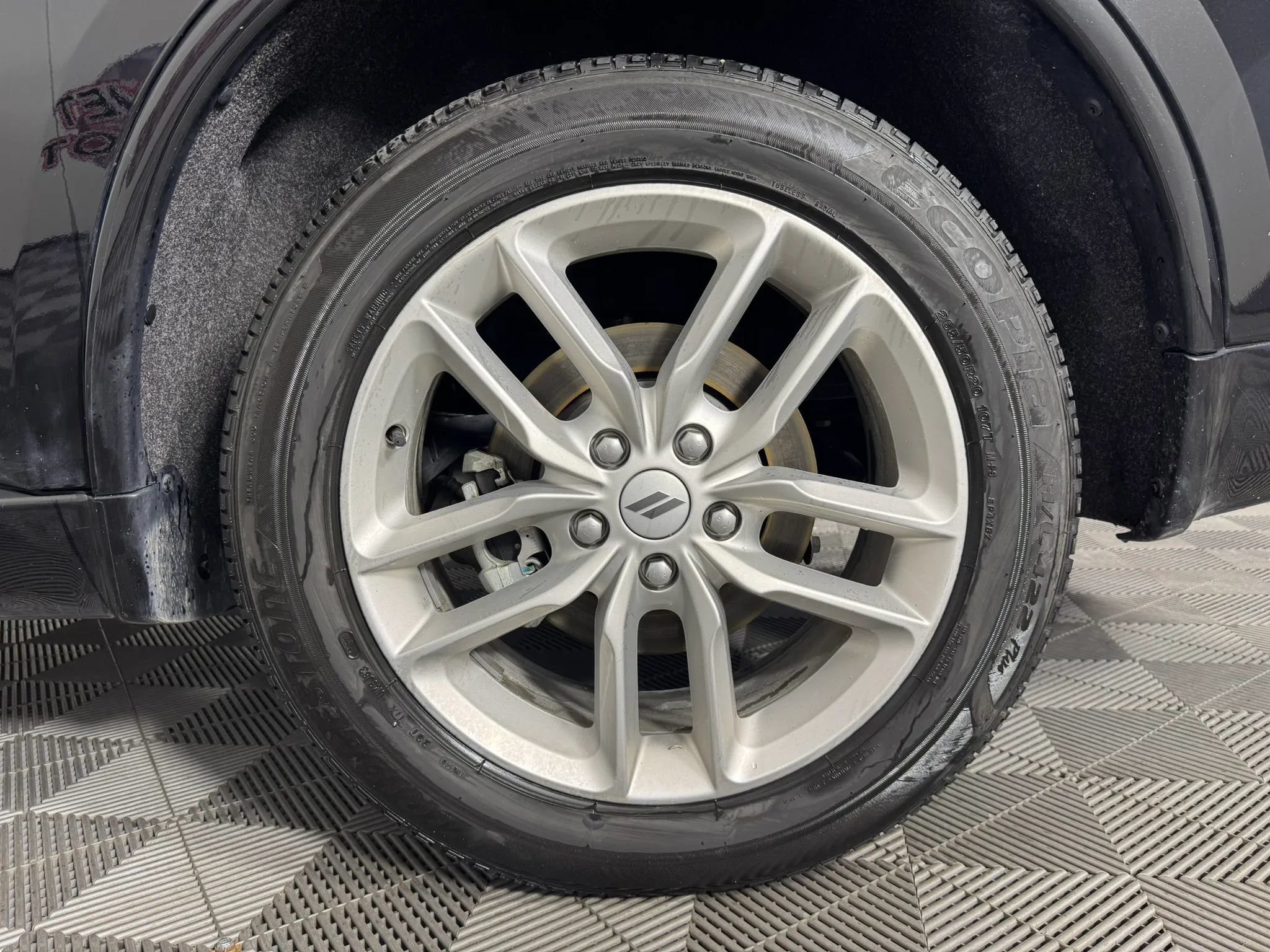 Used 2025 Dodge Durango GT AWD/4WD image 51