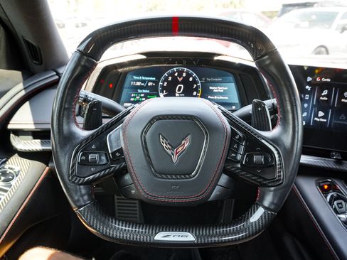 Used 2024 Chevrolet Corvette Z06 RWD image 17