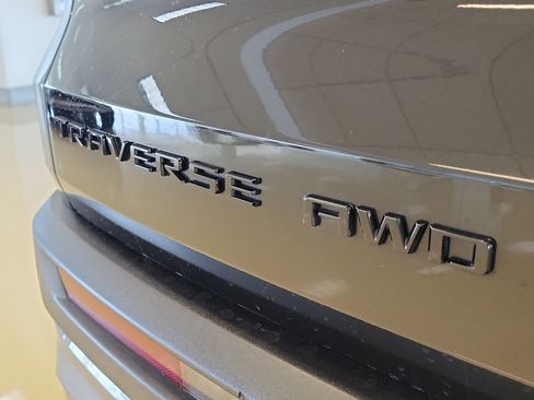 Used 2025 Chevrolet Traverse Z71 AWD/4WD image 11