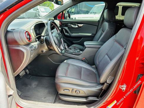 Used 2024 Chevrolet Blazer RS w/ Enhanced Convenience Package FWD image 3