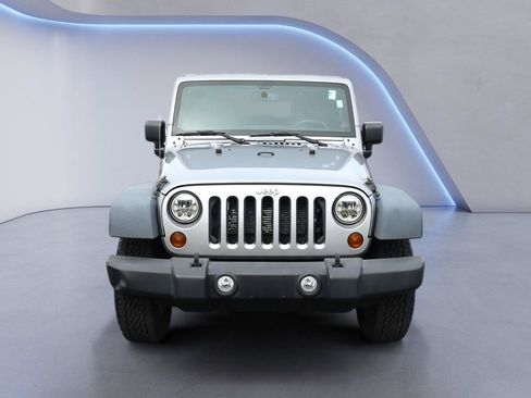 Used 2013 Jeep Wrangler Sport AWD/4WD image 10