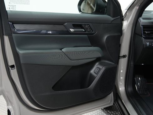 New 2026 GMC Terrain AT4 w/ Convenience Package III image 21