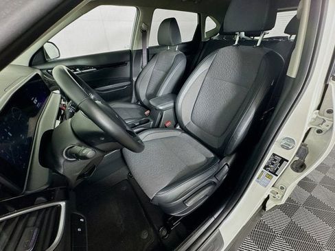 Used 2024 Kia Seltos S AWD/4WD image 21