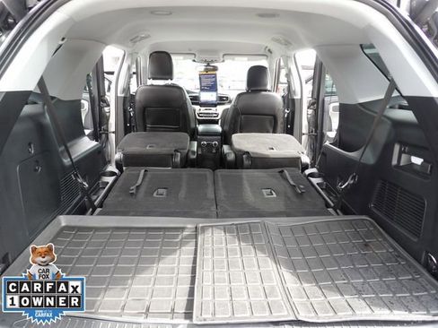 Certified 2023 Ford Explorer XLT w/ Equipment Group 202A RWD image 31