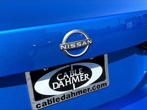 Used 2024 Nissan Sentra SV FWD image 8