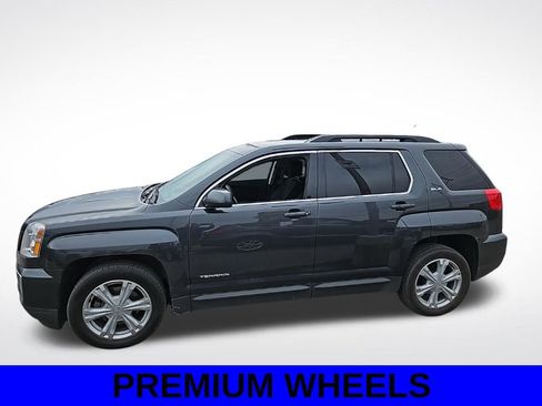 Used 2017 GMC Terrain SLE w/ Convenience Package image 8
