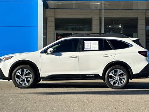 Used 2021 Subaru Outback Limited w/ Popular Package #2 image 9