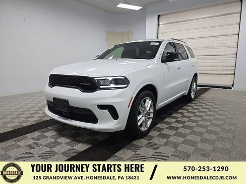 Used 2026 Dodge Durango GT AWD/4WD image 1