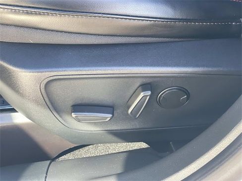 Used 2025 Ford Escape ST-Line w/ Equipment Group 301A image 23