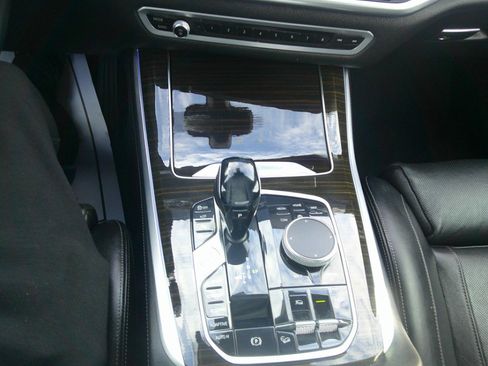 Used 2020 BMW X5 xDrive50i AWD/4WD image 94