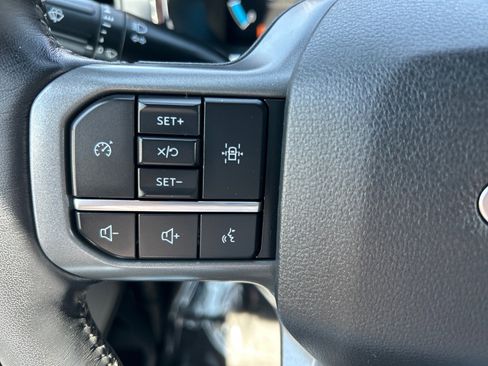 Certified 2022 Ford F150 Lariat AWD/4WD image 23