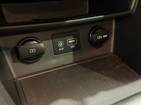 Used 2019 Hyundai Kona SEL FWD image 50