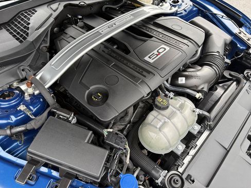 Used 2023 Ford Mustang GT Premium w/ Equipment Group 401A RWD image 17