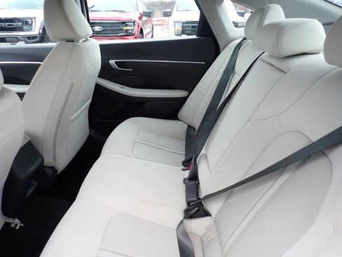 Used 2023 Hyundai Sonata SEL w/ Cargo Package image 17