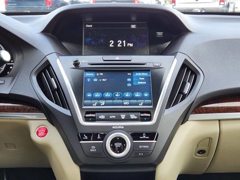 Used 2020 Acura MDX SH-AWD image 18