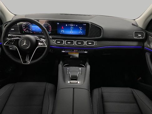 New 2026 Mercedes-Benz GLS 450 4MATIC image 23