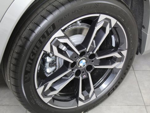 Used 2025 BMW X1 xDrive28i w/ Technology Package image 10