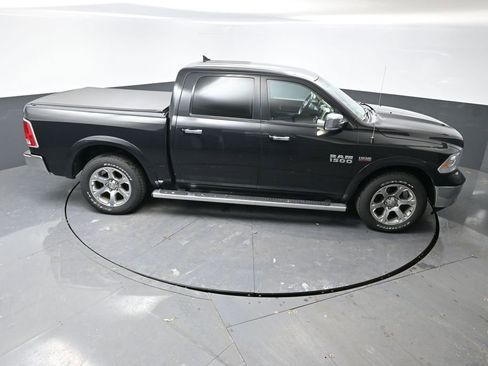Used 2017 RAM 1500 Laramie w/ Convenience Group image 19