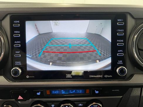 Used 2021 Toyota Tacoma TRD Off-Road w/ TRD Premium Off Road Package image 24