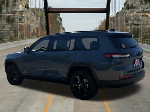 New 2026 Jeep Grand Cherokee L Limited w/ Limited Altitude Package AWD/4WD image 7