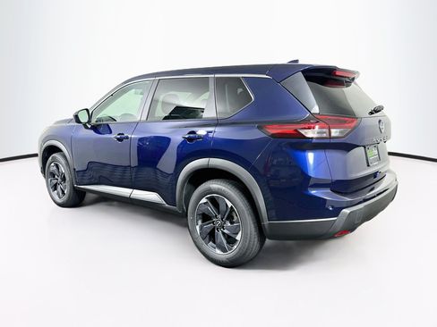 Used 2025 Nissan Rogue SV FWD image 5