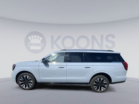 New 2025 Ford Expedition Max Platinum w/ Driver's Package image 7