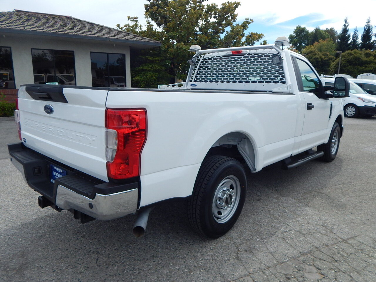 Used 2021 Ford F250 XL w/ Power Equipment Group RWD image 4