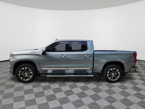 Used 2024 Chevrolet Silverado 1500 High Country w/ Technology Package AWD/4WD image 5