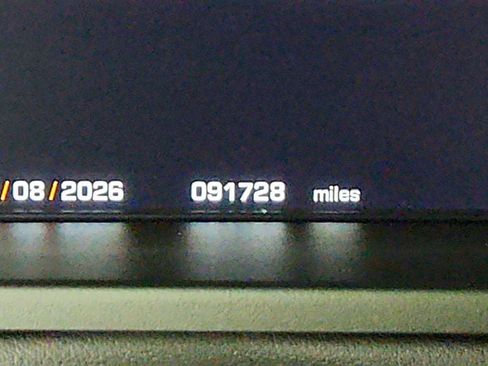 Used 2012 Land Rover Range Rover HSE AWD/4WD image 16