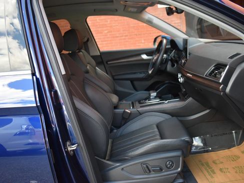 Used 2021 Audi Q5 Prestige w/ Prestige Package AWD/4WD image 19