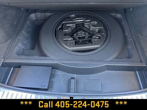 Used 2025 Genesis GV70 2.5T AWD/4WD image 19