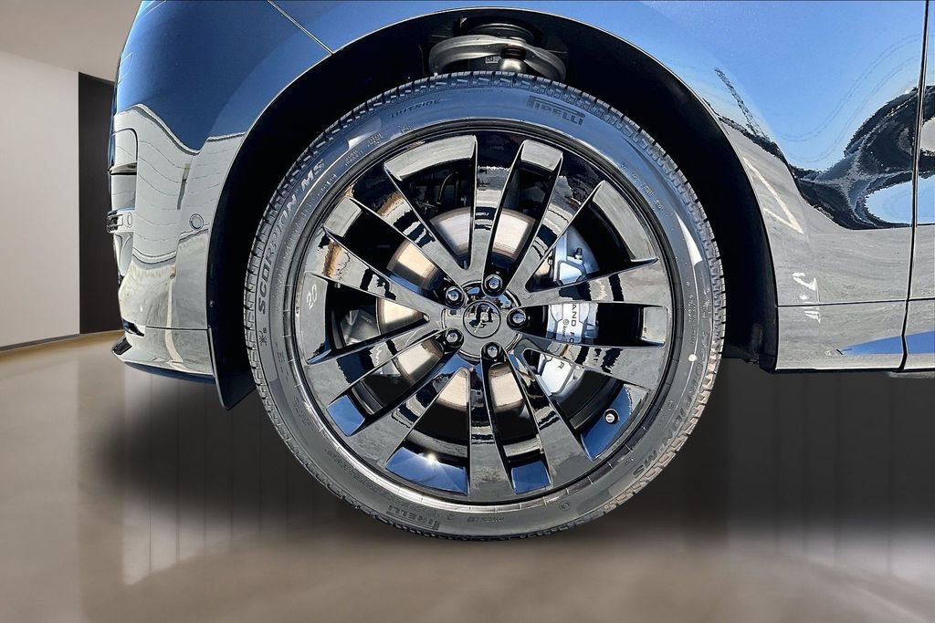 New 2026 Land Rover Range Rover Sport Dynamic SE AWD/4WD image 13