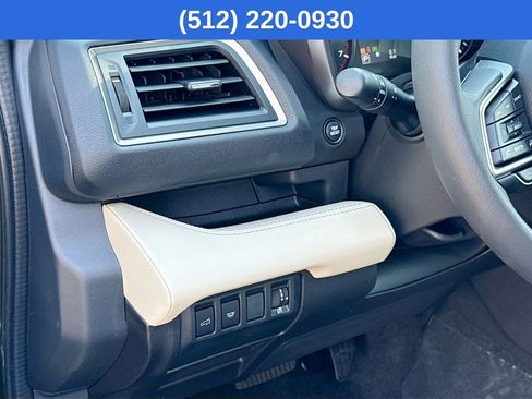 New 2025 Subaru Ascent Limited image 11