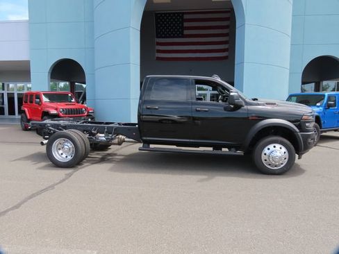 New 2026 RAM 5500 Tradesman AWD/4WD image 2
