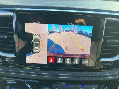 New 2026 Chrysler Pacifica Select AWD/4WD image 20